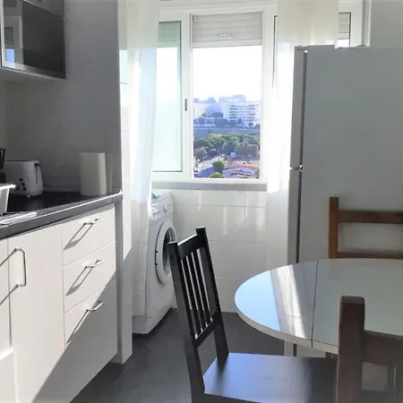 Shared Bedroom Fully Furnished, Central *